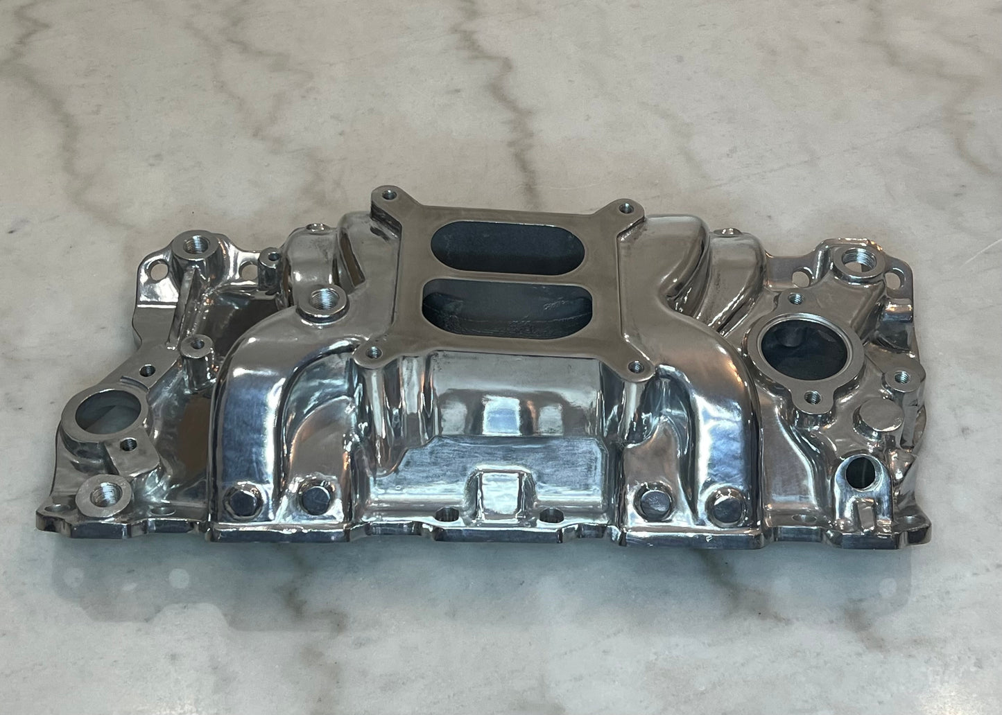 Polished Aluminum High Rise Intake Manifold for Small Block Chevy 1500-6500 RPM