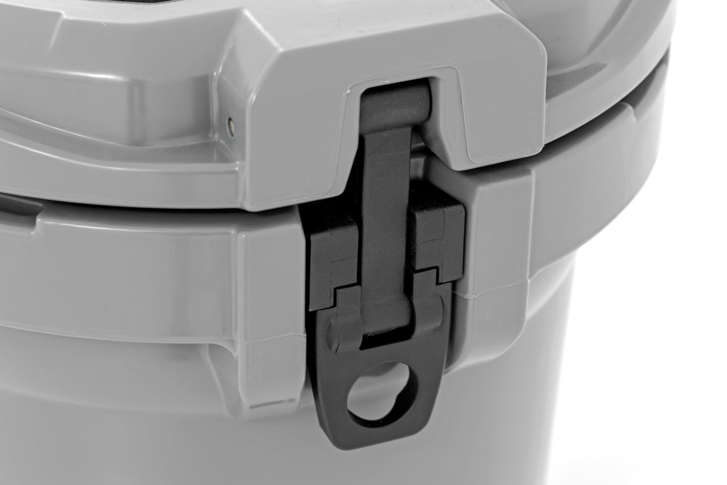 2.5 Gallon Bucket Cooler with Spigot