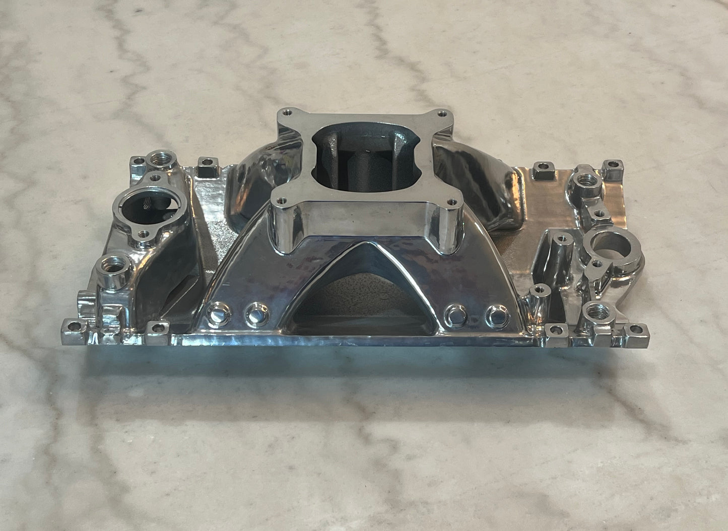 Polished Aluminum Intake Manifold, SBC, Single Plane High Rise for Vortec Heads