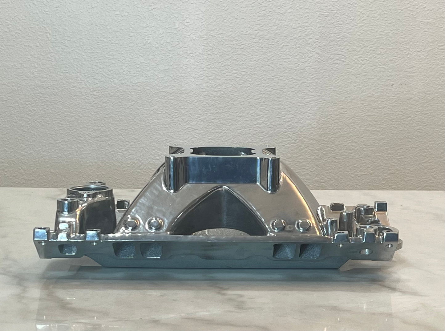 Polished Aluminum Intake Manifold, SBC, Single Plane High Rise for Vortec Heads