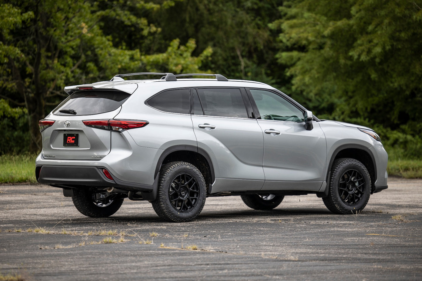 2 Inch Lift Kit | Toyota Highlander 4WD (2020)