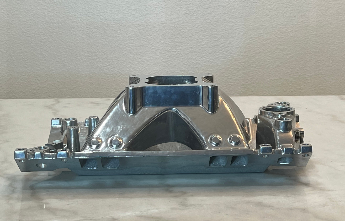 Polished Aluminum Intake Manifold, SBC, Single Plane High Rise for Vortec Heads