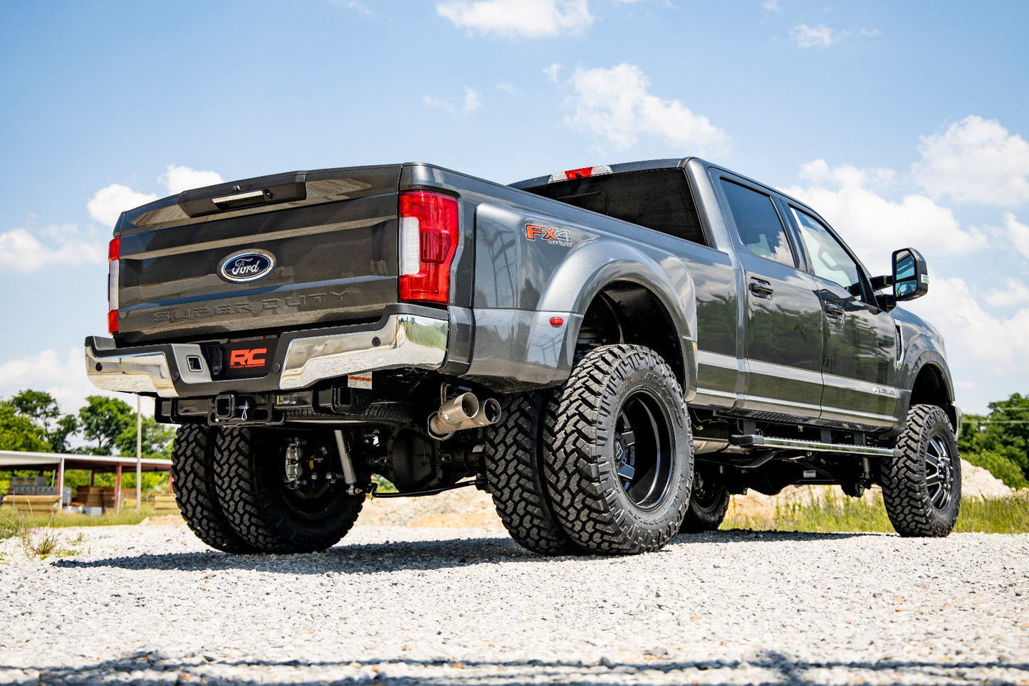 4.5 Inch Lift Kit | Dually | V2 | Ford F-350 Super Duty 4WD (2017-2022)