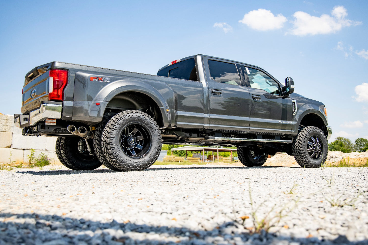 4.5 Inch Lift Kit | DRW | D/S | V2 | Ford F-350 Super Duty 4WD (2017-2022)