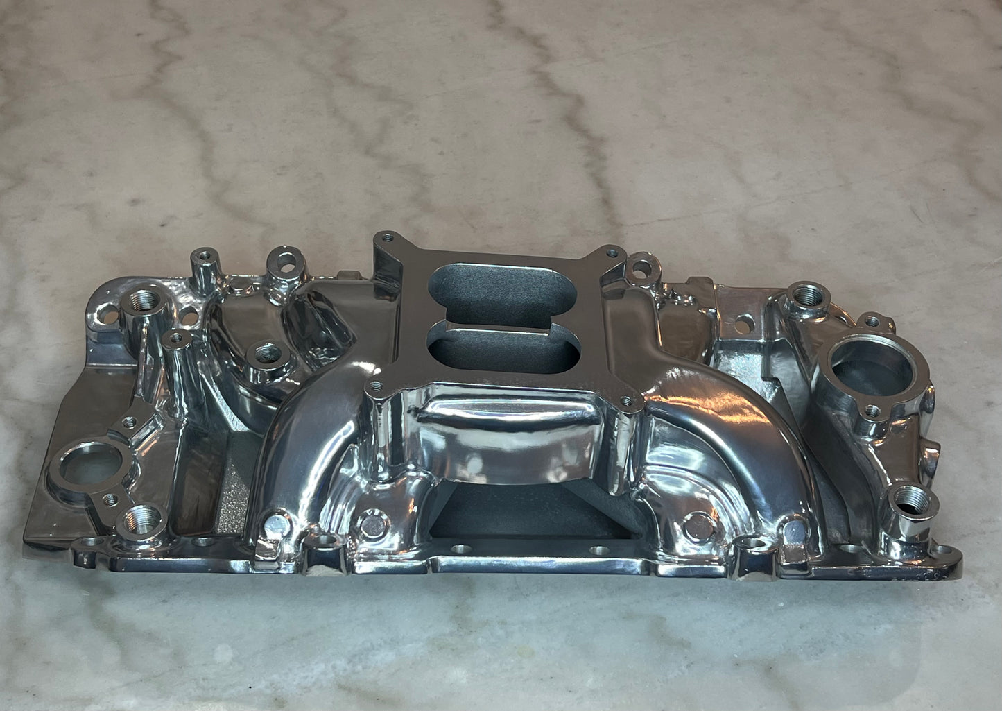 Polished Aluminum Intake Manifold For Big Block Chevy. Dual Plane Air Gap Design, Oval Port