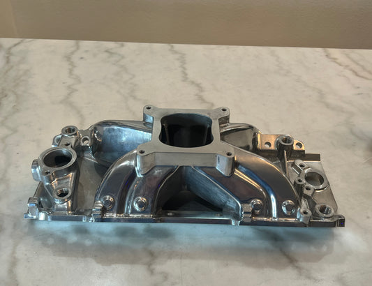 Polished Aluminum Intake Manifold for Big Block Chevy, Oval Port, Single Plane, Air Gap Style.