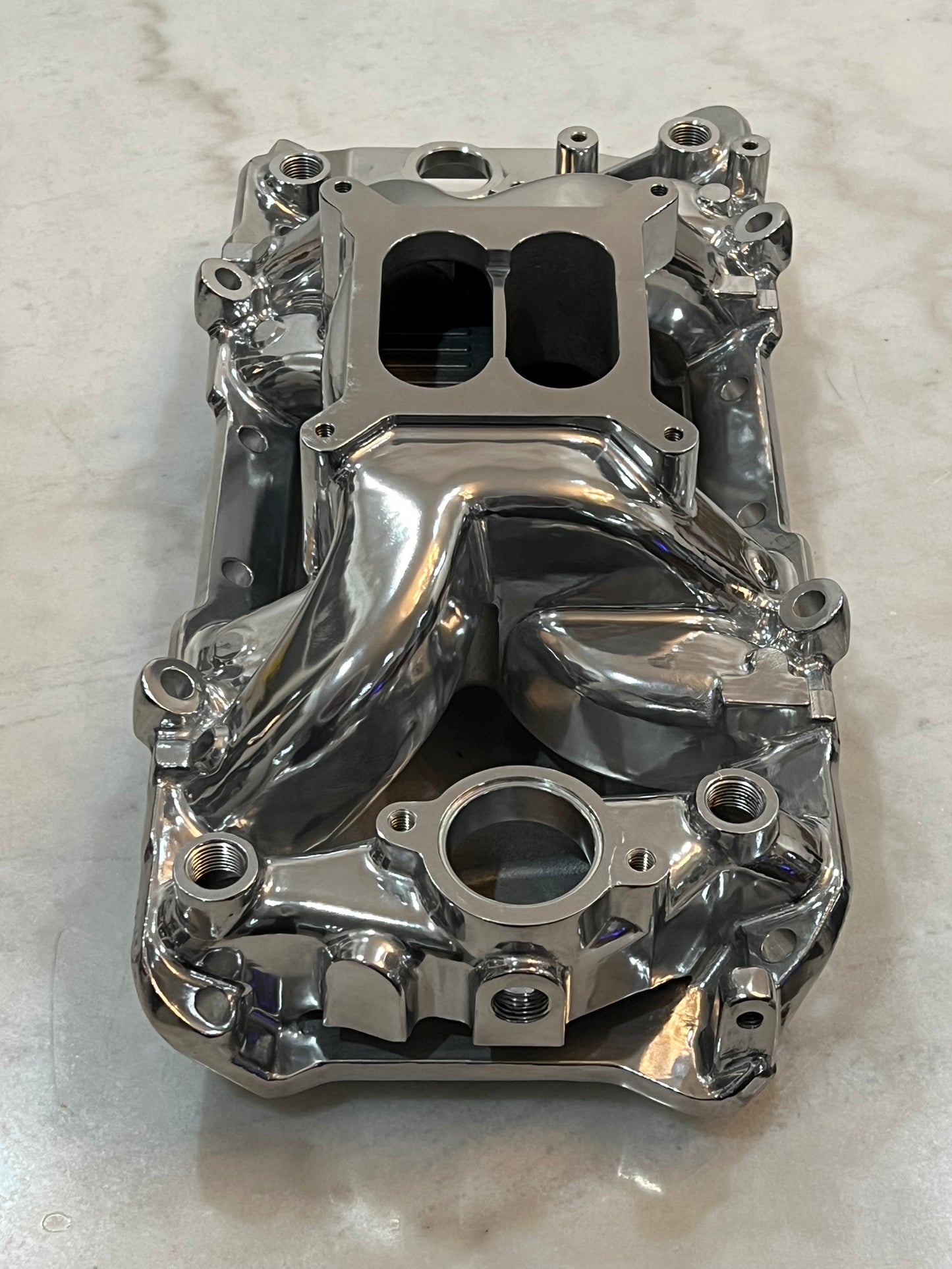 Polished Aluminum Intake Manifold For Big Block Chevy. Dual Plane Air Gap Design, Oval Port