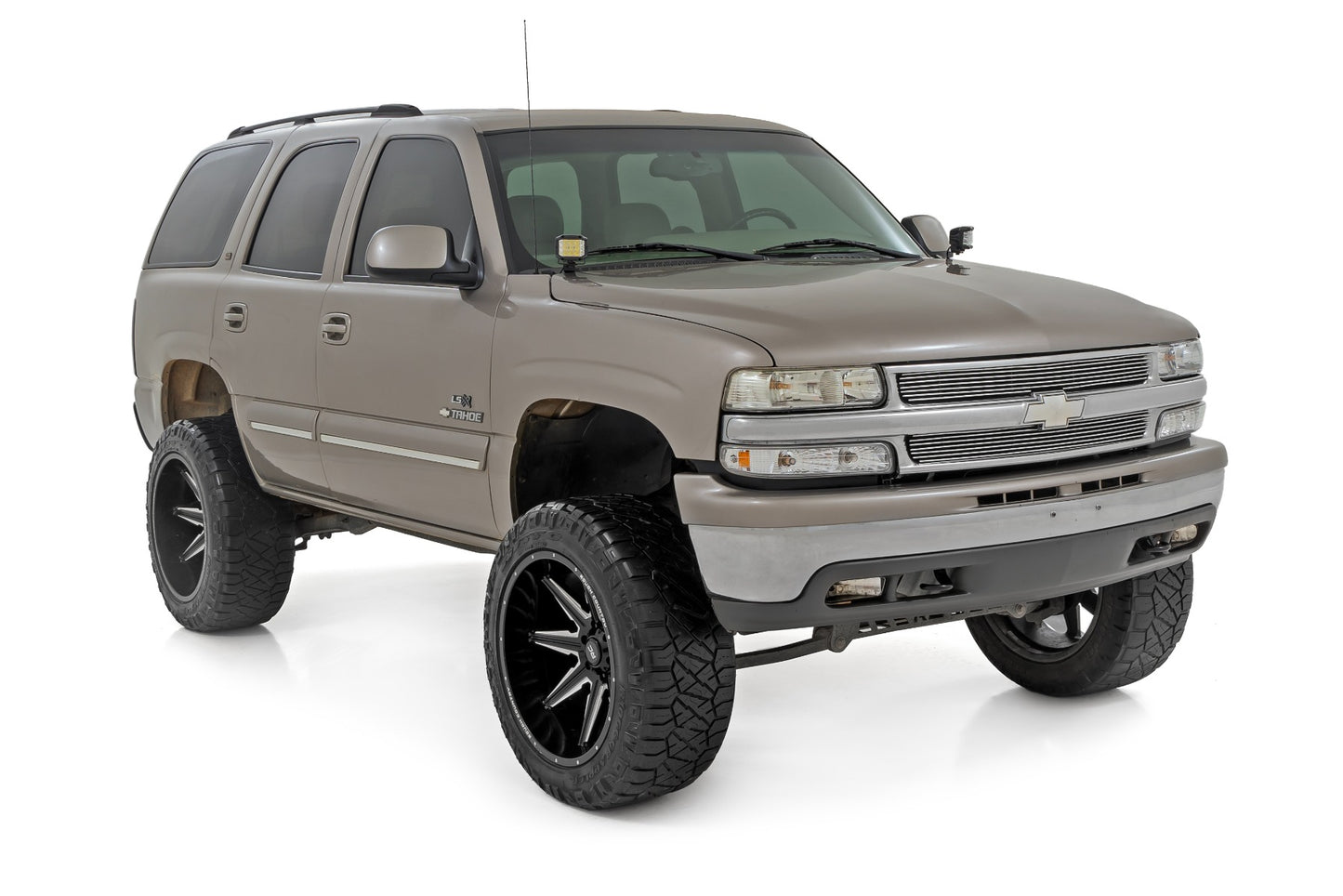 LED Light Kit | Ditch Mount | 2" Spectrum Pair | Spot | Chevy Silverado 1500 (99-06)