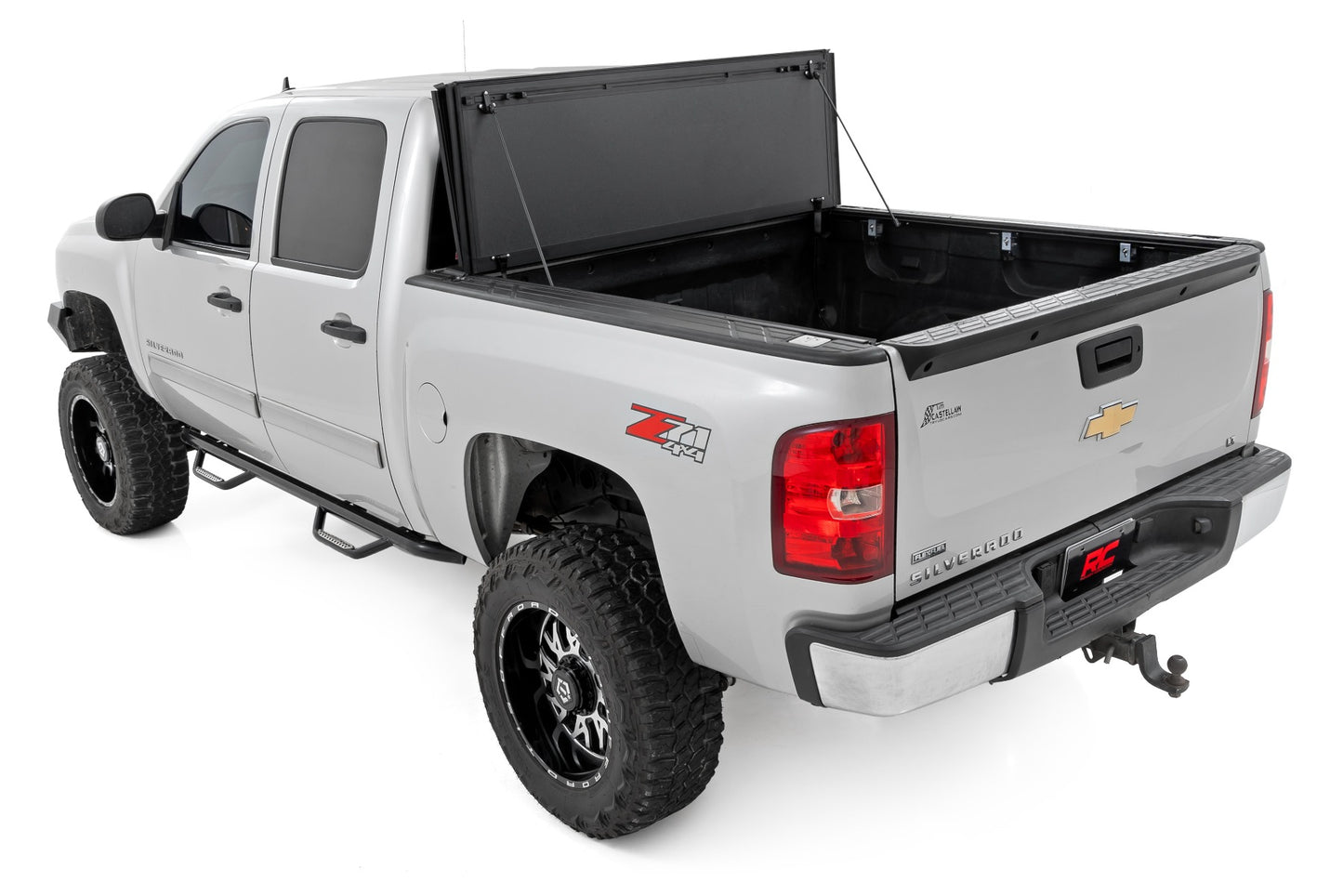 Hard Tri-Fold Flip Up Bed Cover | 5'9" Bed | Chevy/GMC 1500 (07-13)