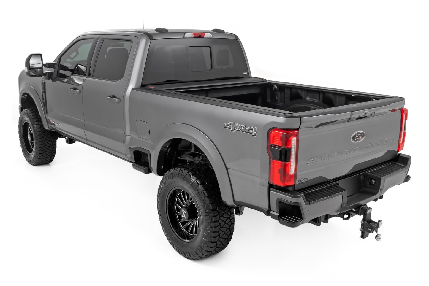 Retractable Bed Cover | 6'10" Bed | Ford F-250/F-350 Super Duty (17-24)