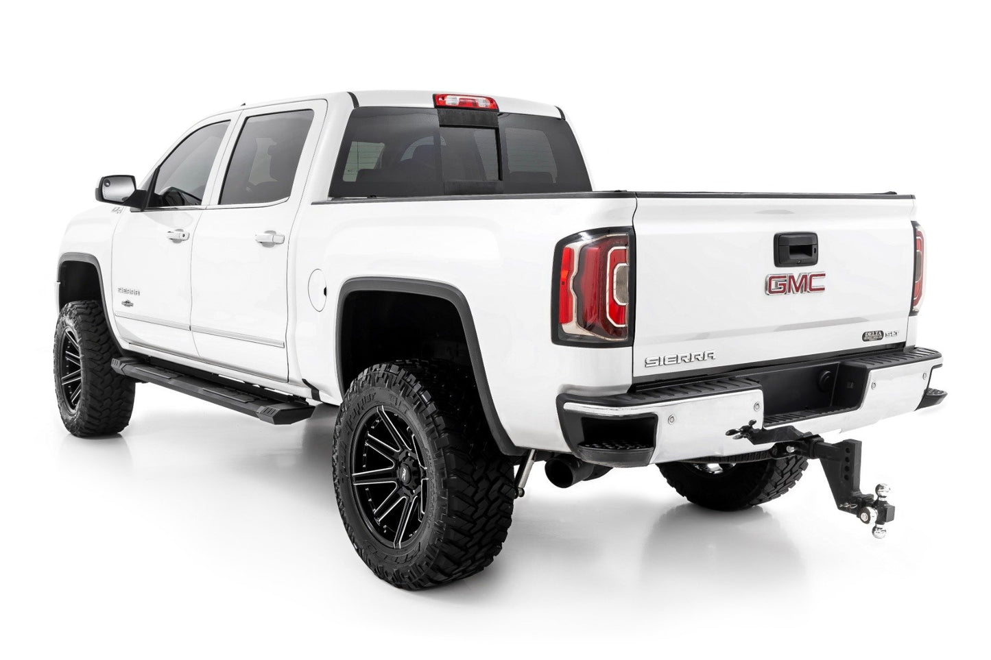 HD2 Aluminum Running Boards | Crew Cab | Chevy/GMC 1500/2500HD/3500HD (07-19 & Classic)