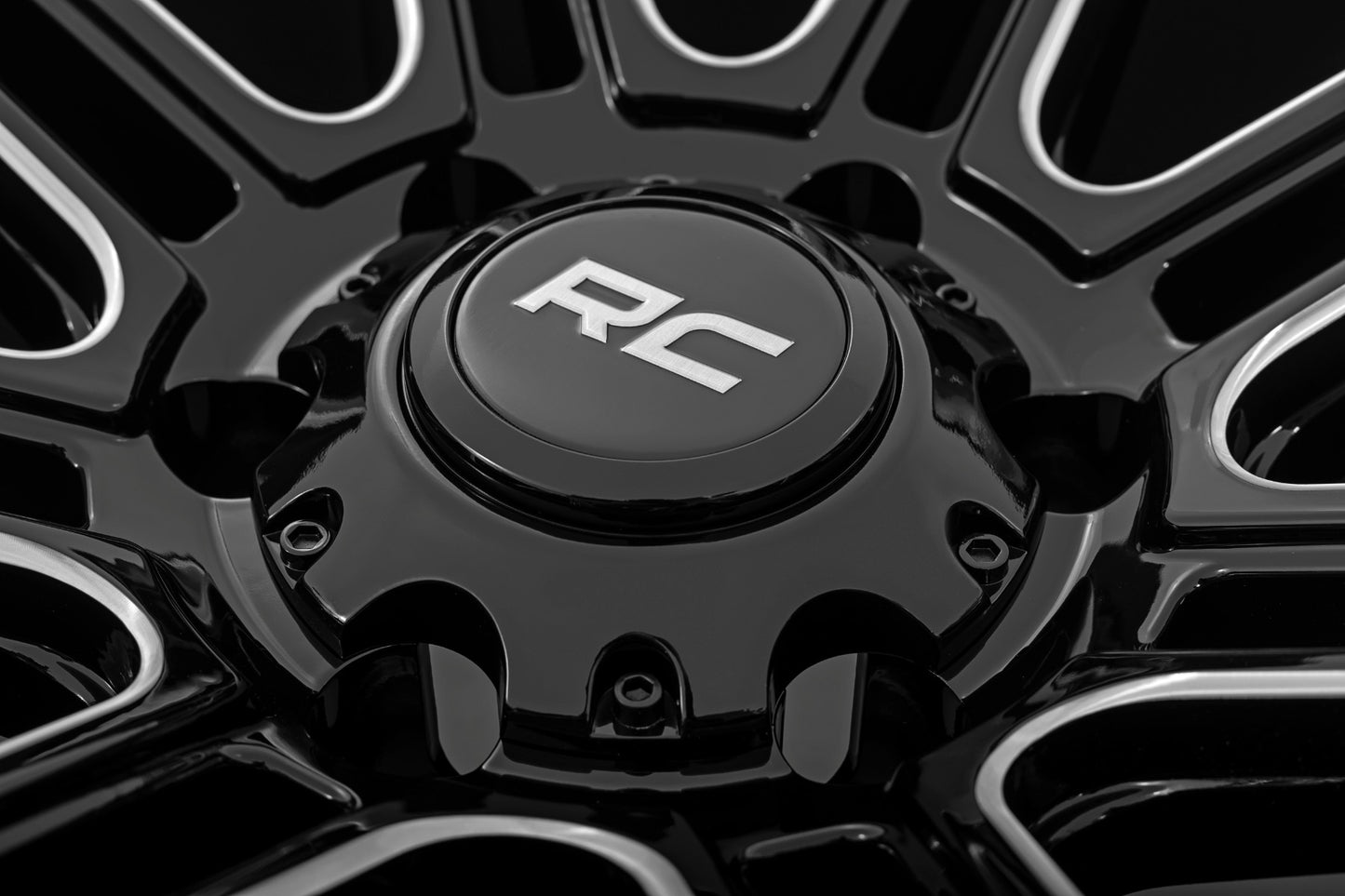 Rough Country 88 Series Wheel | One-Piece | Gloss Black | 20x10 | 5x5 | -19mm