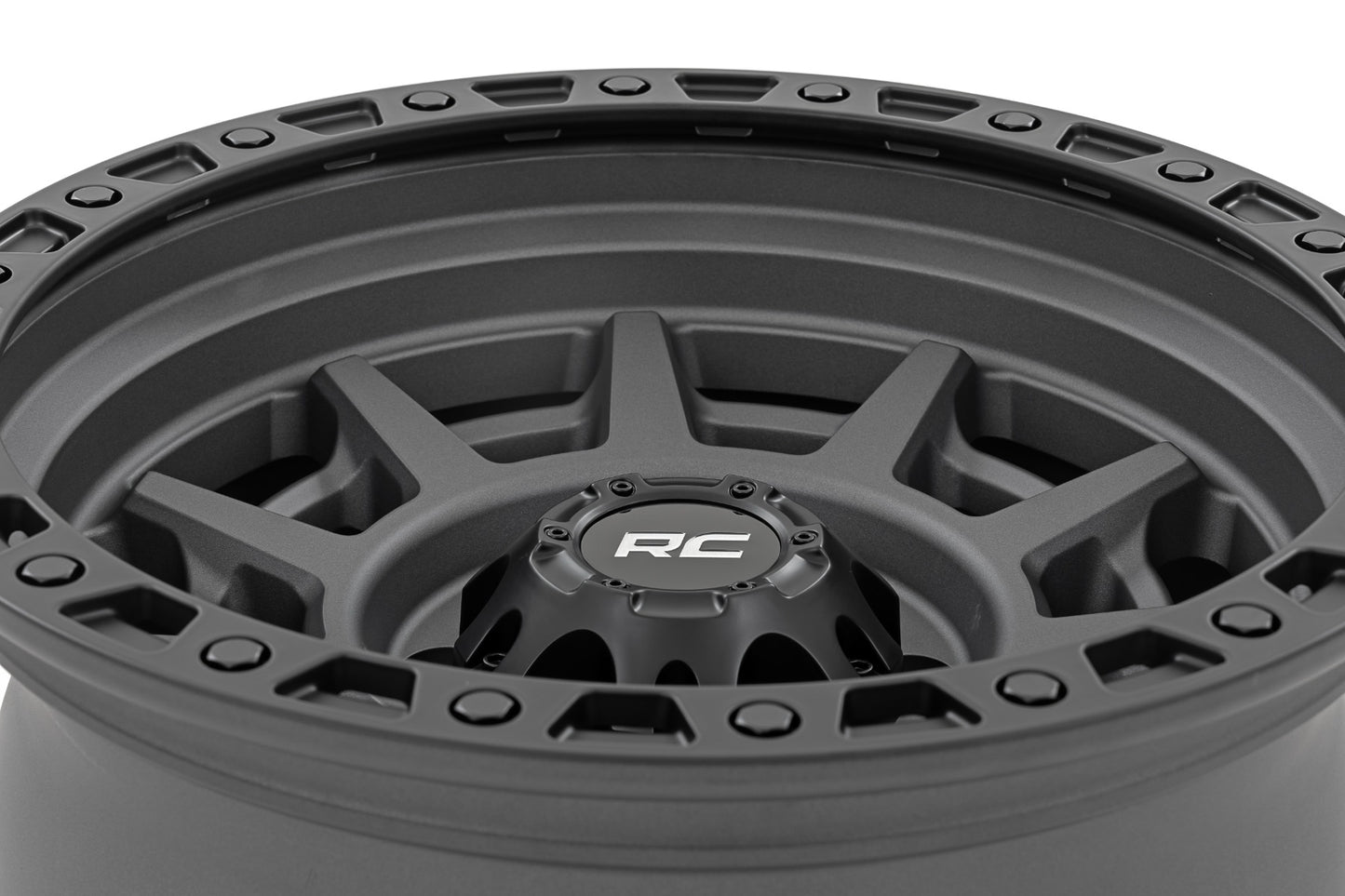 Rough Country 85 Series Wheel | Simulated Beadlock | Gunmetal Gray/Black | 17x9 | 5x4.5 | -12mm