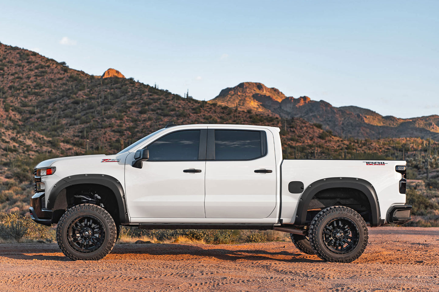 Pocket Fender Flares | GAZ Summit White | Chevy Silverado 1500 2WD/4WD (19-21)