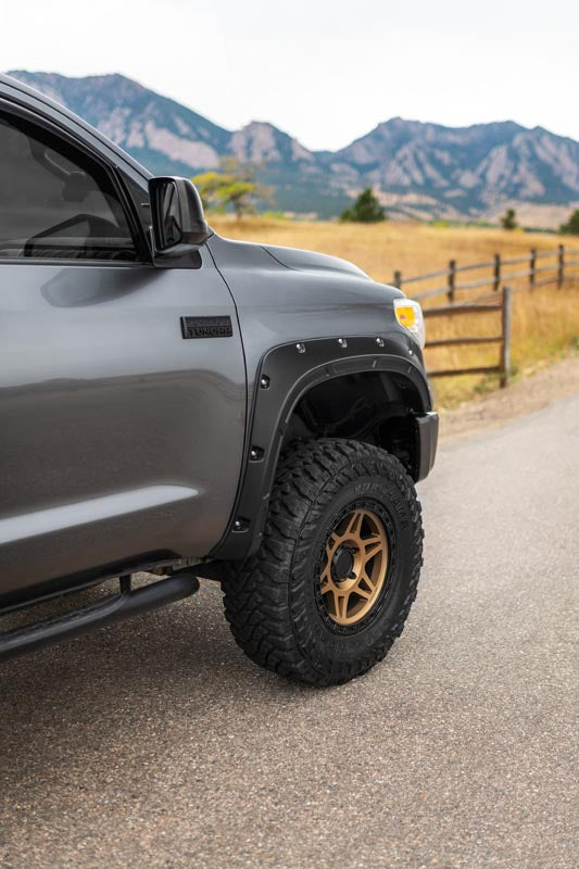 Fender Flares | Defender | 1D6 Silver Sky Metallic | Toyota Tundra (14-21)