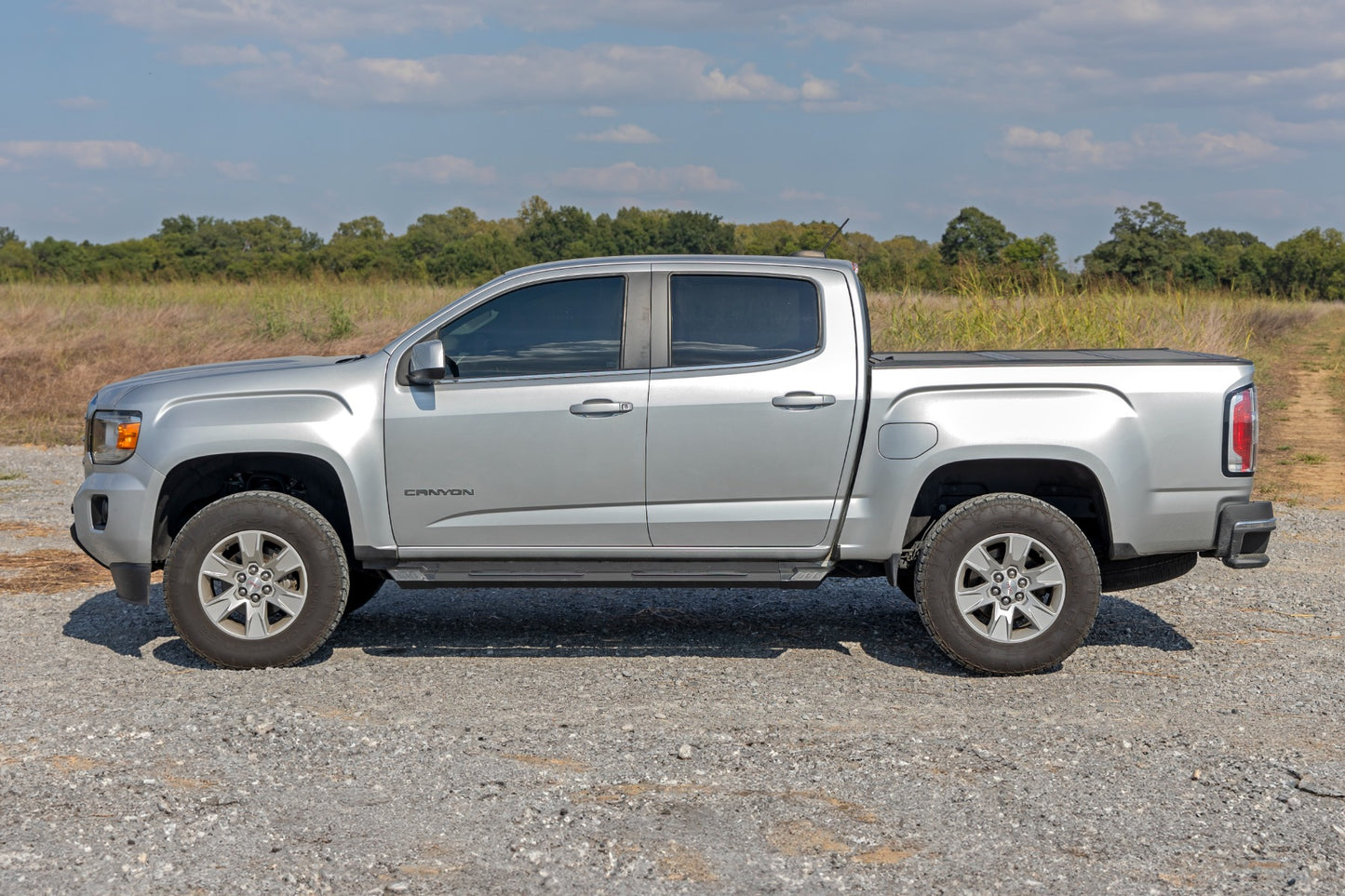 HD2 Aluminum Running Boards | Crew Cab | Chevy/GMC Canyon/Colorado 2WD/4WD (2015-2024)