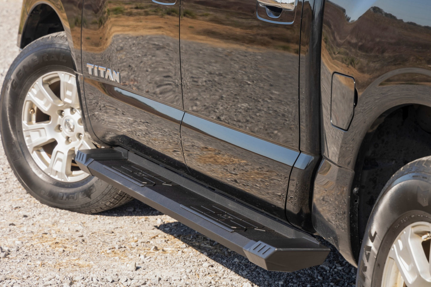 HD2 Aluminum Running Boards | Crew Cab | Nissan Titan 2WD/4WD (2004-2024)