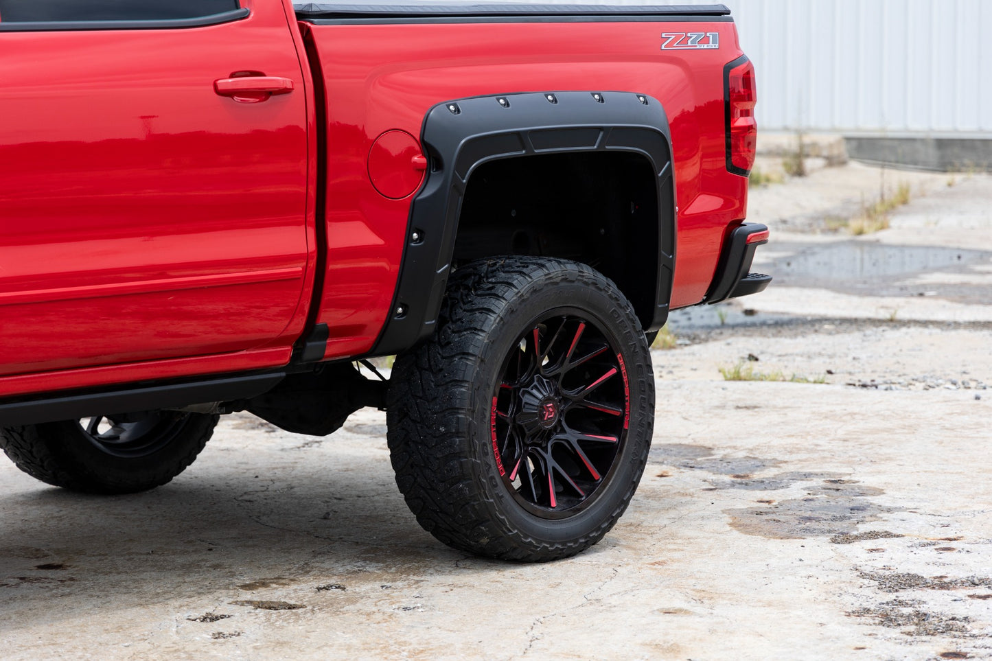 Fender Flares | Defender | 6'7" & 8' Bed | G7C Red Hot | Chevy Silverado 1500 (14-18)