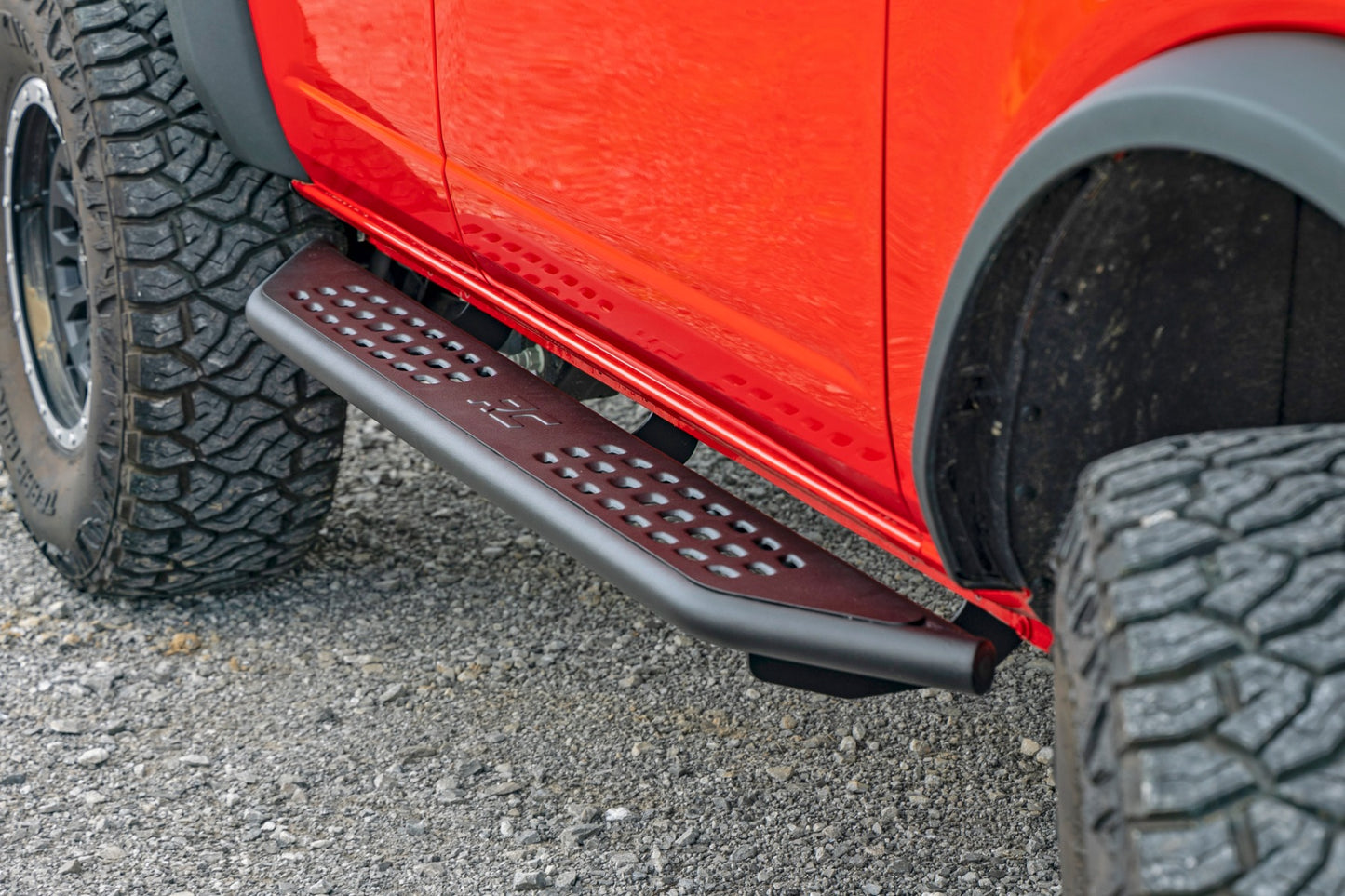 OV2 Running Boards | Side Step Bars | 4-Door | Ford Bronco 4WD (2021-2024)