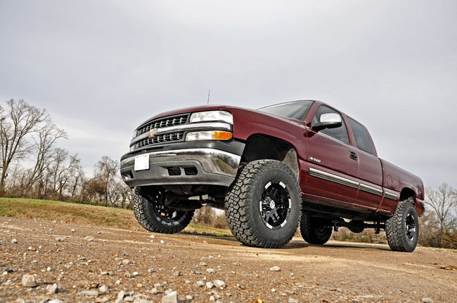 6 Inch Lift Kit | M1 Shocks | Chevy/GMC 1500 2WD (99-06 & Classic)