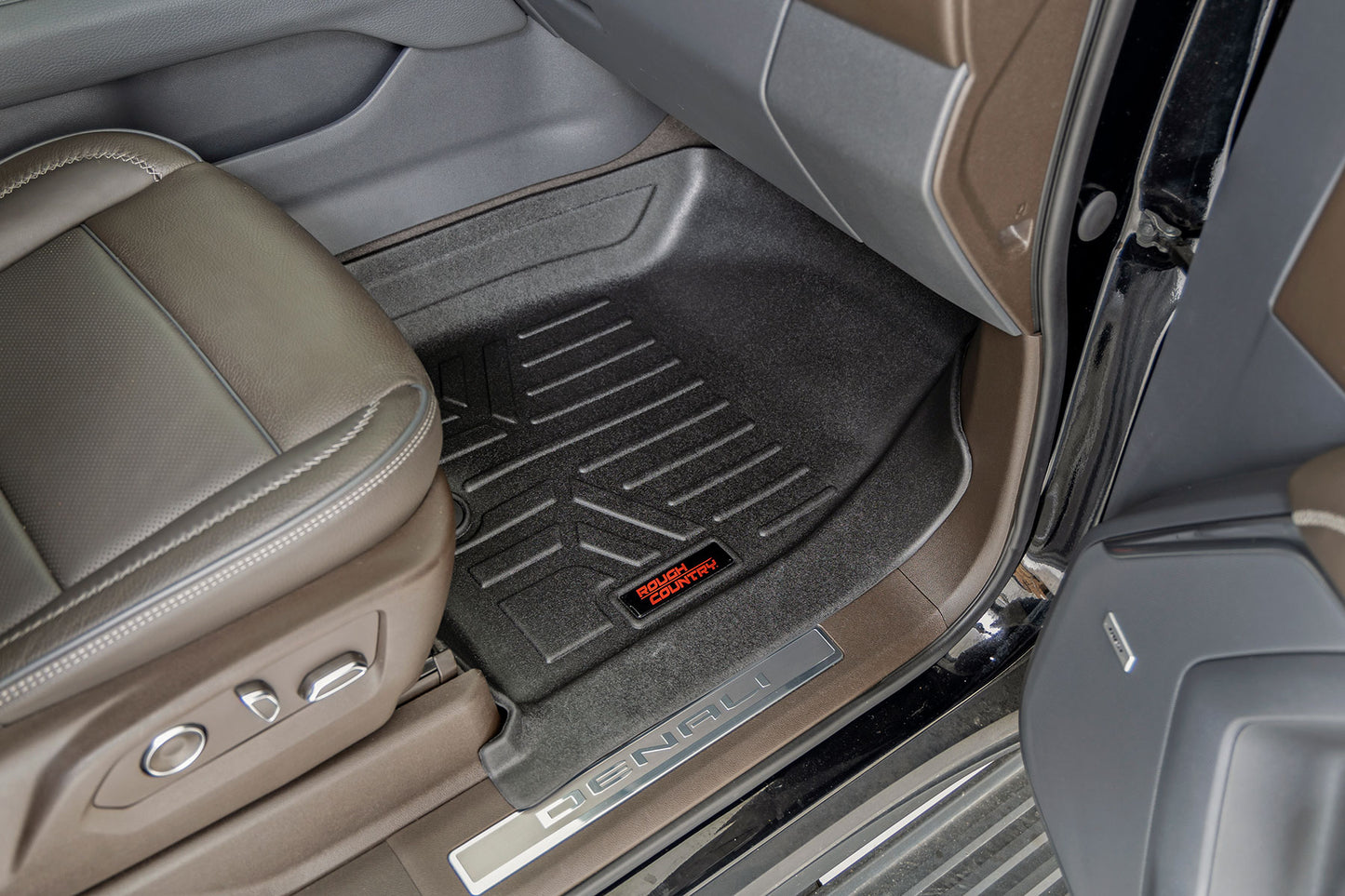 Floor Mats | FR & RR | FR/RR Bucket | Chevy/GMC Tahoe/Yukon 2WD/4WD (21-24)