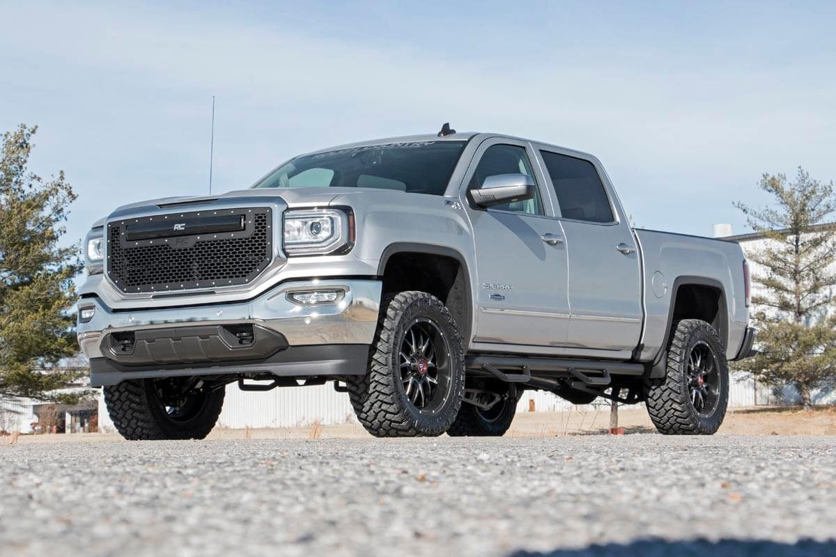 3.5 Inch Lift Kit | Alu/Stamp Steel LCA | M1 Strut | Chevy/GMC 1500 (14-18 & Classic)