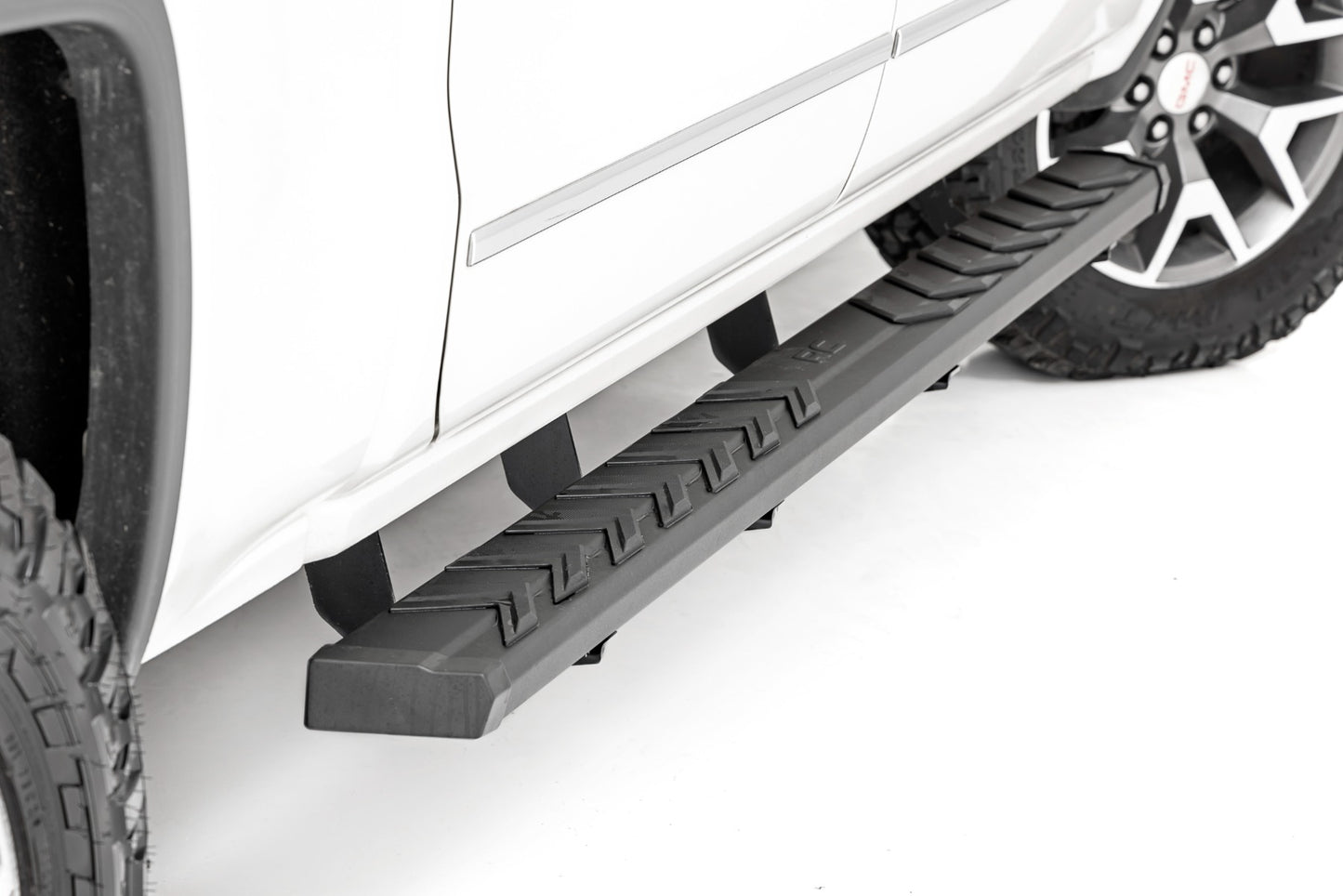 BA2 Running Board | Side Step Bars | Chevy/GMC 1500/2500HD/3500HD (07-19 & Classic)