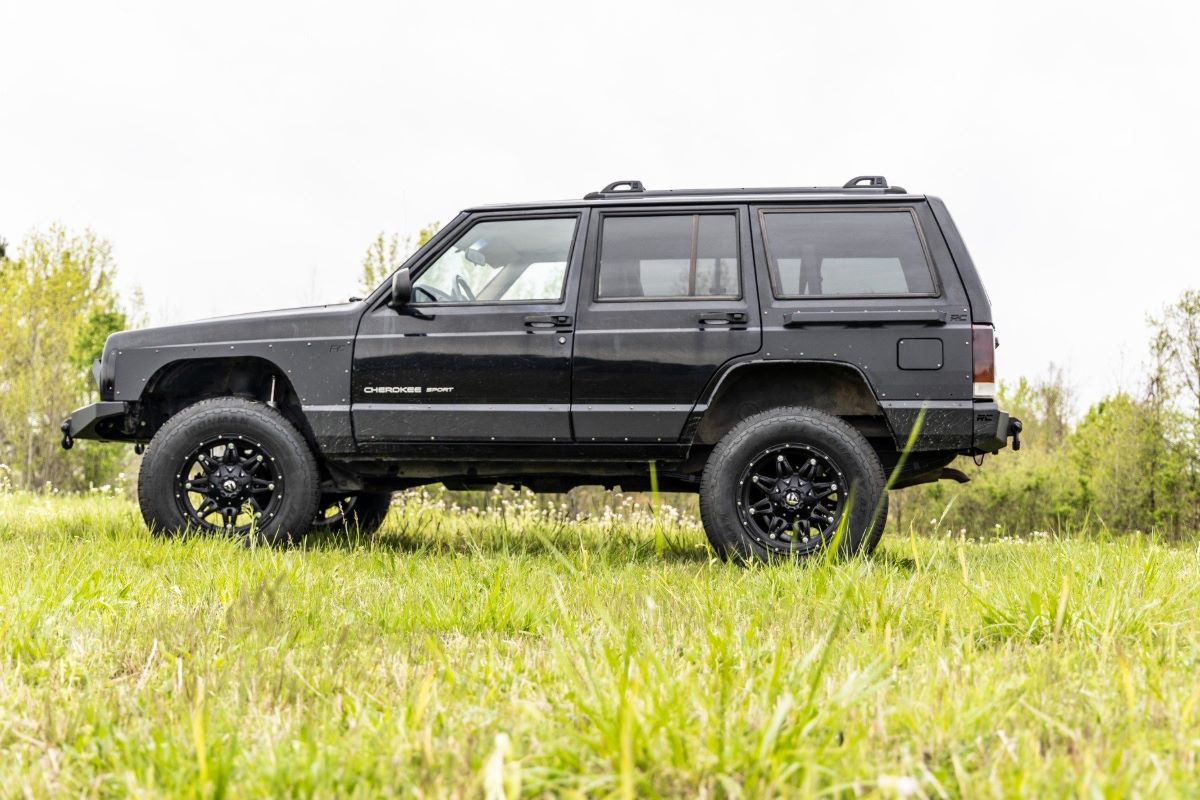 3 Inch Lift Kit | Rear AAL | V2 | Jeep Cherokee XJ 2WD/4WD (1984-2001)