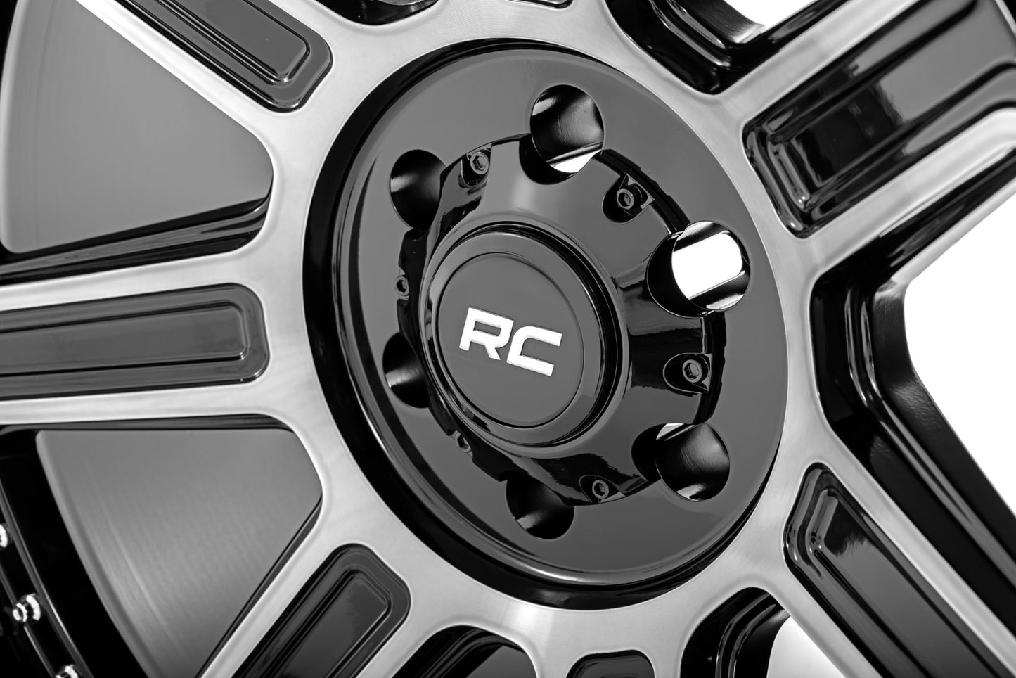 Rough Country 89 Series Wheel | One-Piece | Black Machined Gun Metal | 22x10 | 6x5.5 | -25mm