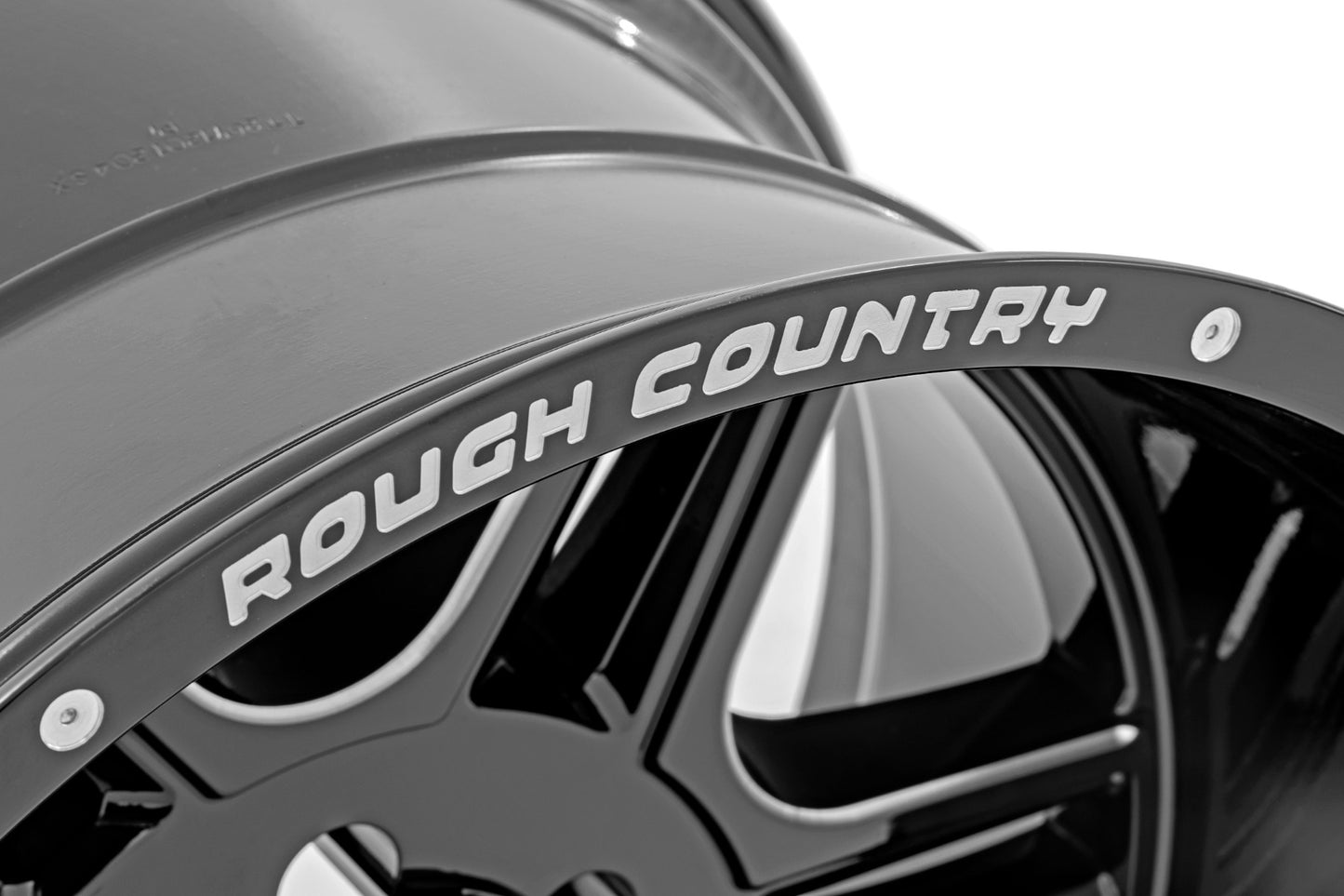 Rough Country 92 Series Wheel | Machined One-Piece | Gloss Black | 18x9 | 5x4.5 | +0mm