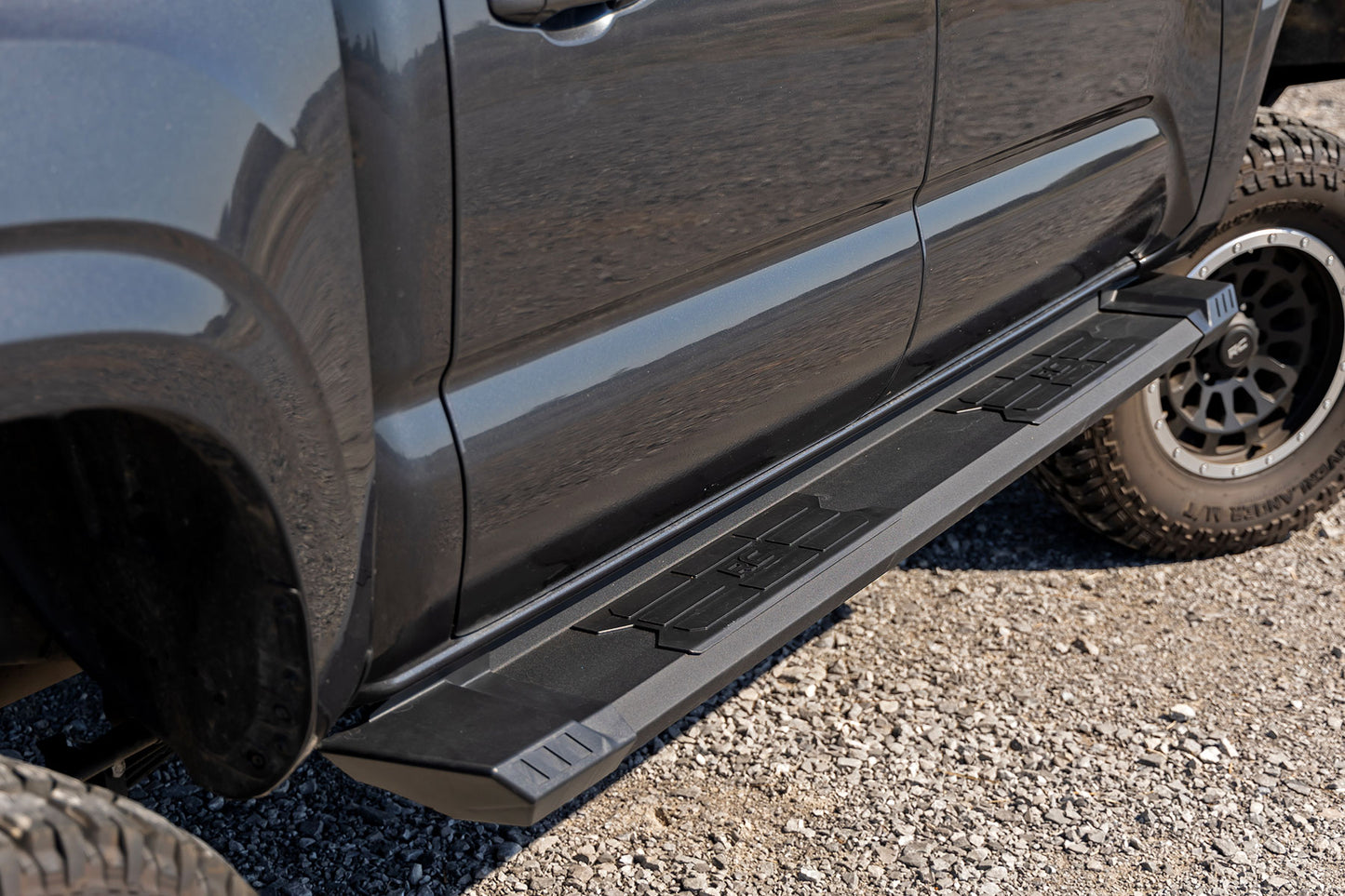 HD2 Aluminum Running Boards | Double Cab | Toyota Tacoma 2WD/4WD (2005-2023)