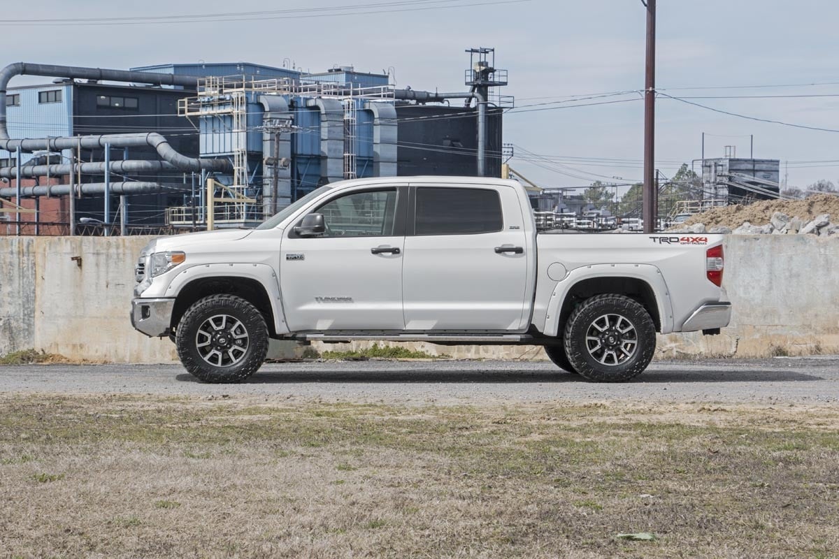 2.5-3 Inch Leveling Kit | Toyota Tundra 4WD (2007-2021)