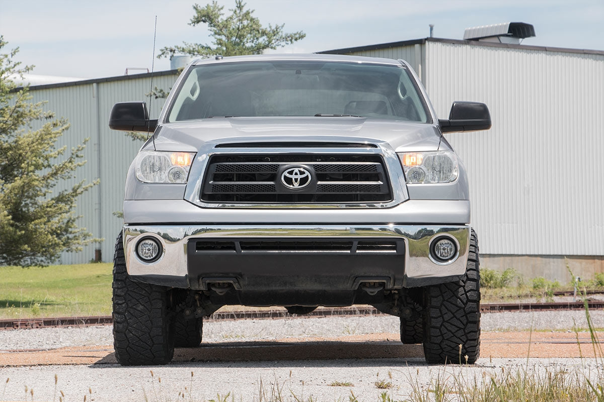 3.5 Inch Lift Kit | M1 Struts/M1 | Toyota Tundra 2WD/4WD (2007-2021)