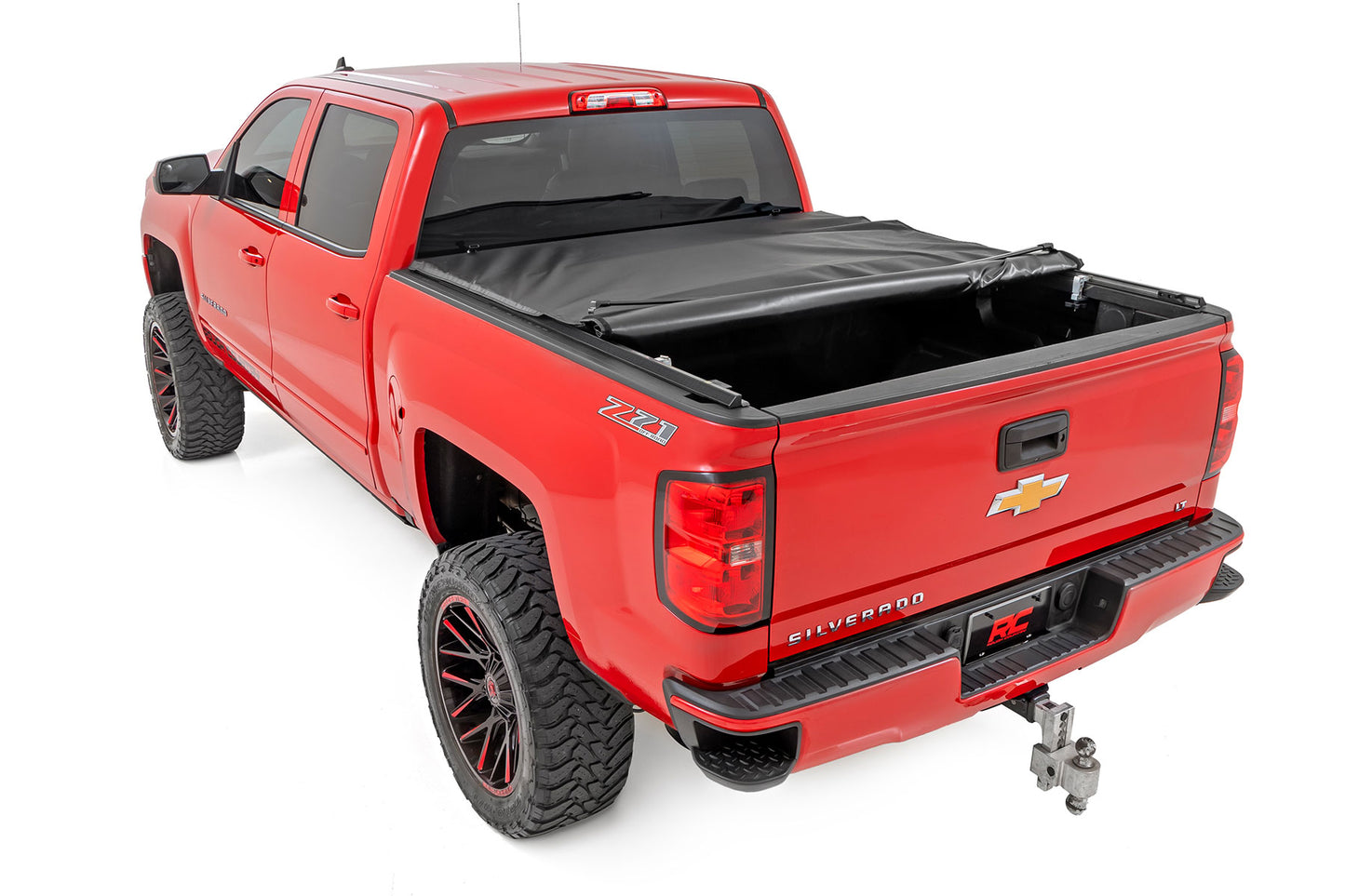 Soft Roll Up Bed Cover | 5'9" Bed | Chevy/GMC 1500 (14-18 & Classic)