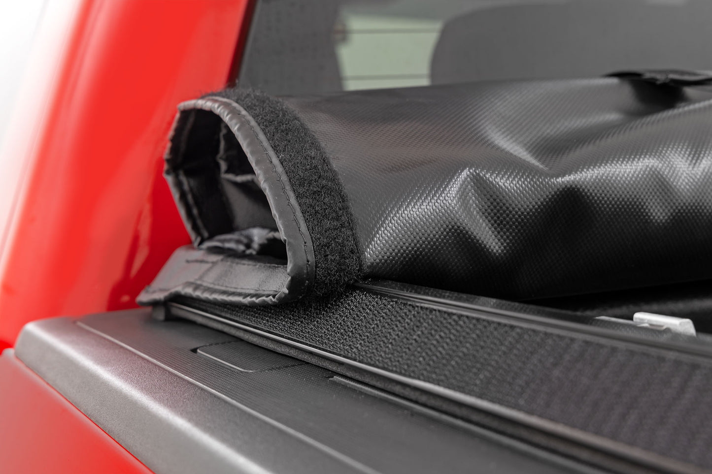 Soft Roll Up Bed Cover | 5'9" Bed | Chevy/GMC 1500 (14-18 & Classic)