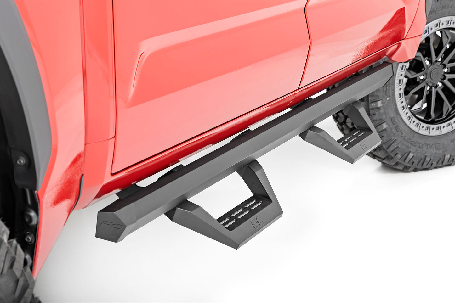 SRX2 Adj Aluminum Steps | CrewMax | Toyota Tundra 2WD/4WD (2022-2024)